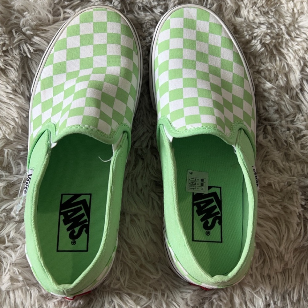 Bright green and white checkered vans size 7.5